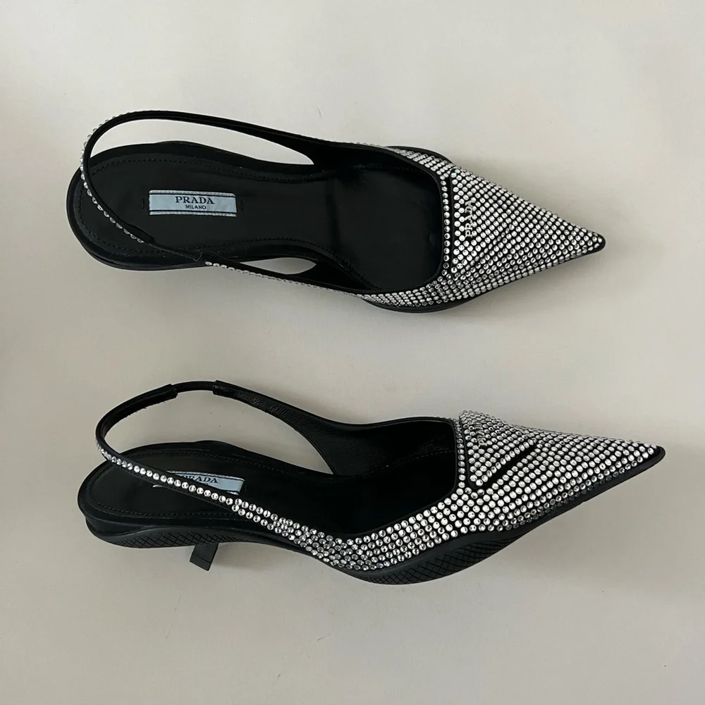 🔥$1100🔥 Prada Crystal Embellished Logo Slingback Sandals Shoes - Picture 8 of 9